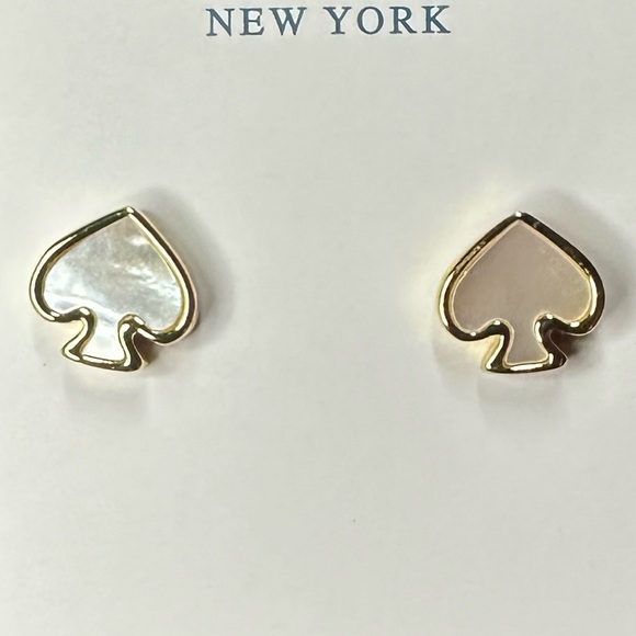 Kate Spade Everyday Spade Reversible Pearl Spade Stud Earrings - Picture 8 of 8